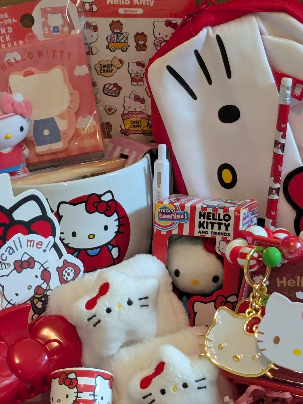 Ultimate Hello Kitty Set - Red